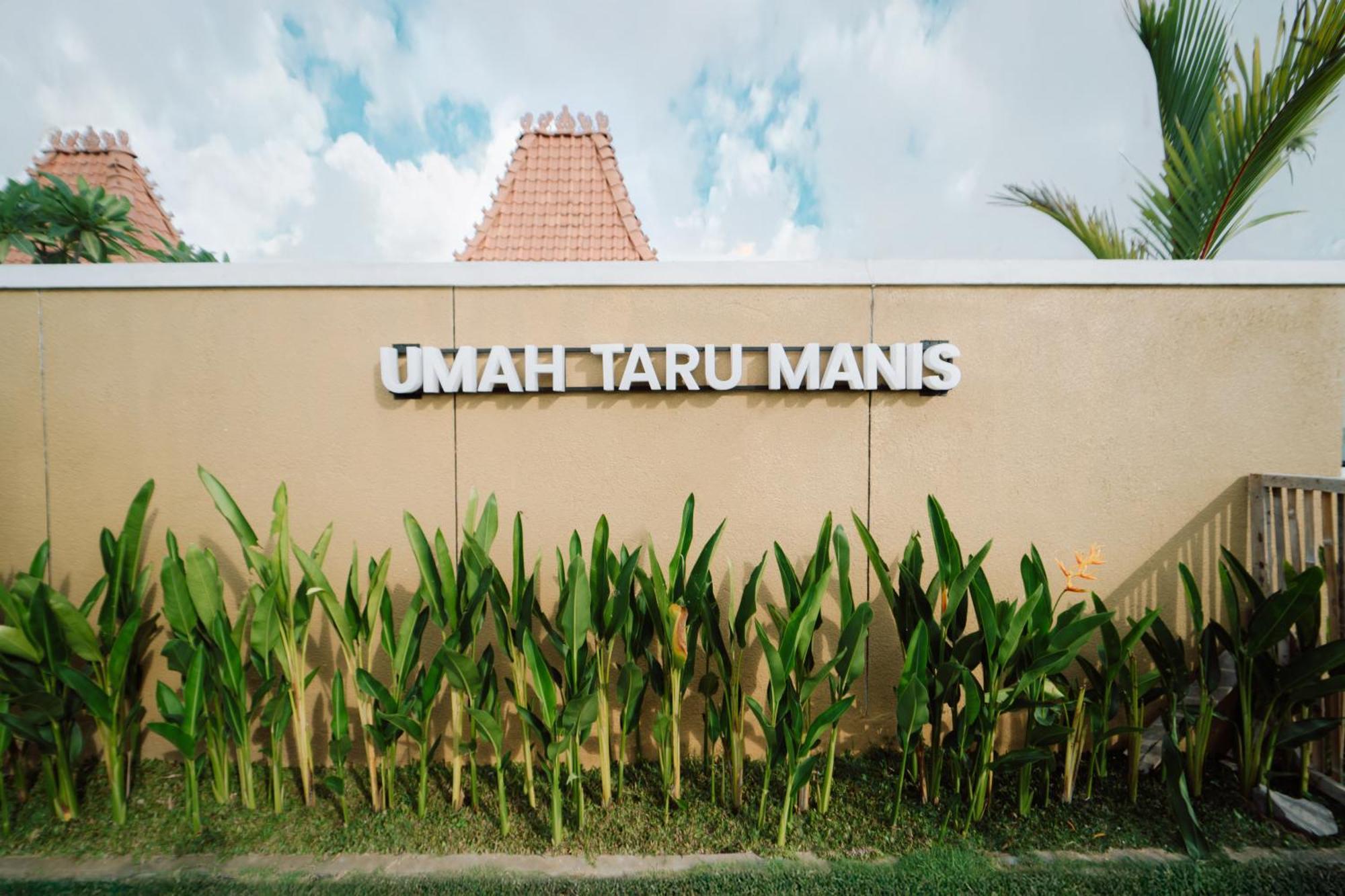 Villa Umah Taru Manis *